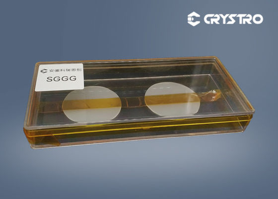 De Czochralski do método único SGGG cristal da carcaça ótica
