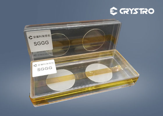 De Czochralski do método único SGGG cristal da carcaça ótica